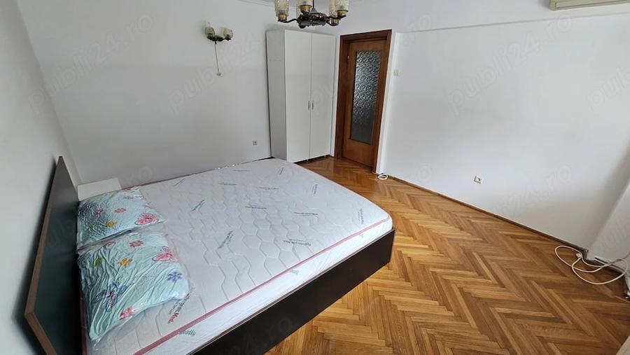 Apartament cu 3 camere decomandat în Nord