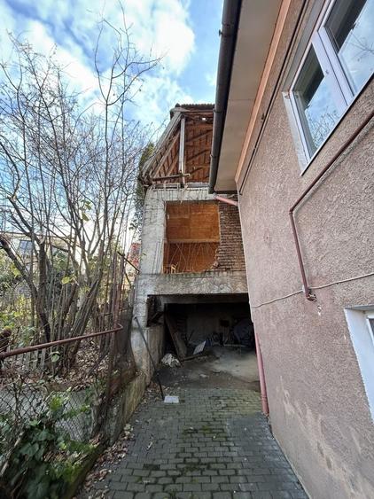 Casă cu 2 camere în Gruia