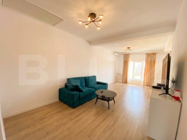 Duplex cu 3 camere cu Canalizare în Moșnița Veche