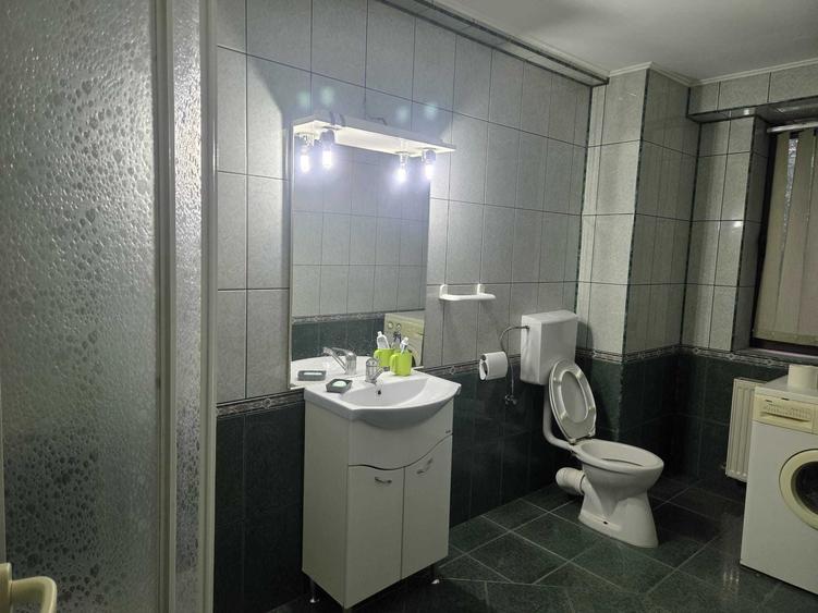 Casă cu 3 camere cu Teren 348 Mp în Exterior Vest