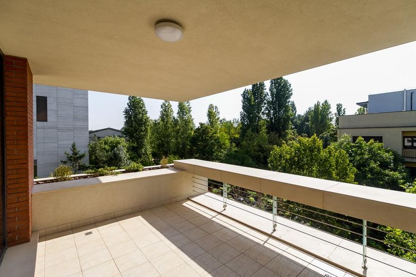 Inchiriere apartament 4 camere - Imobil mic - Primaverii - 24