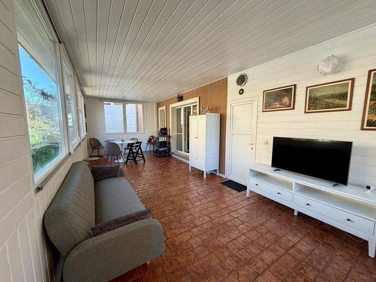 Apartament cu 3 camere semidecomandat în Ștefăneștii de Jos