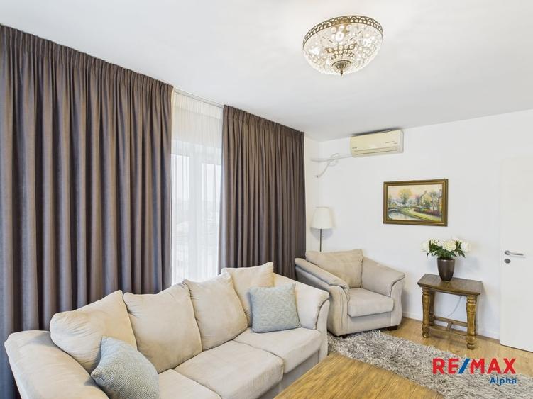 Apartament cu 3 camere decomandat în Lujerului