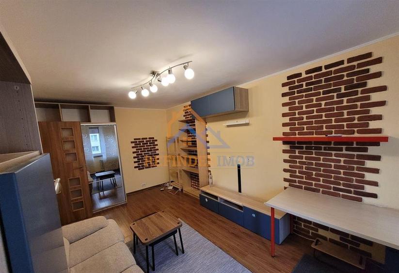 Apartament cu 2 camere decomandat, mobilat în Fizicienilor