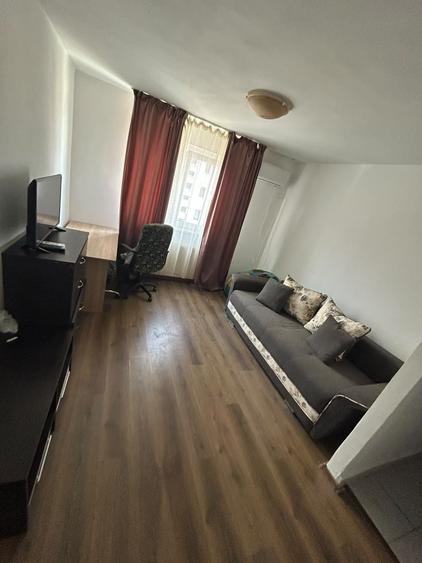 Apartament cu 2 camere semidecomandat în Electroprecizia