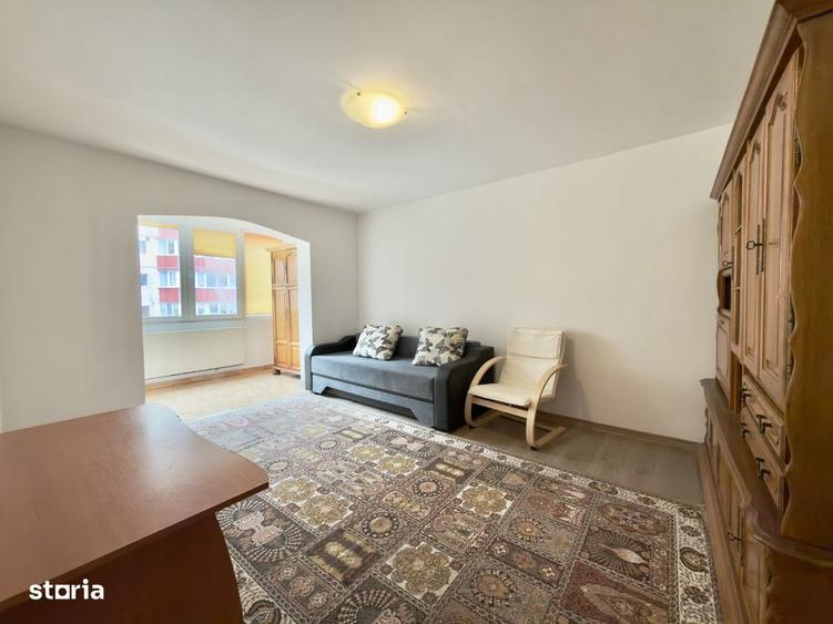 Apartament cu 2 camere decomandat în Răcădău