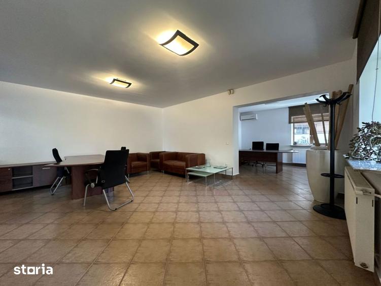 Casă cu 3 camere cu Teren 230 Mp în Aviatorilor