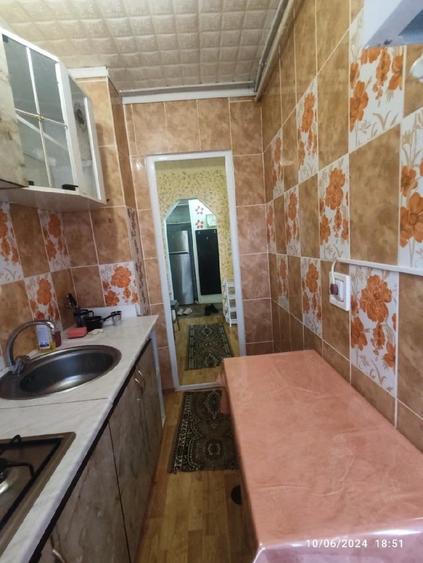 Garsonieră decomandată în Central