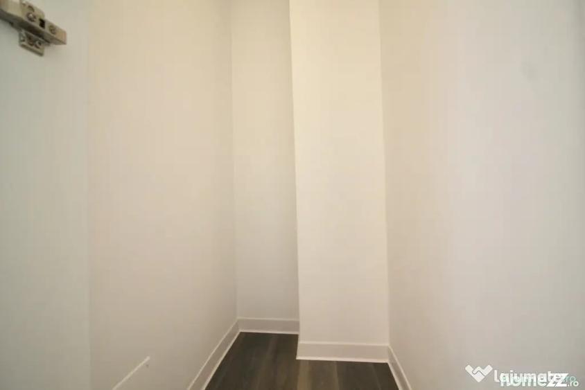Apartament cu 3 camere decomandat în Teiul Doamnei