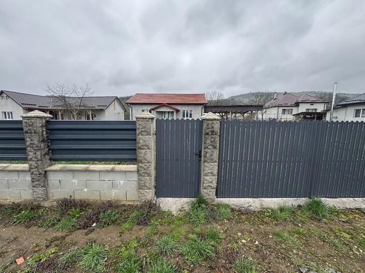 Casă cu 3 camere în Mintiu Gherlii