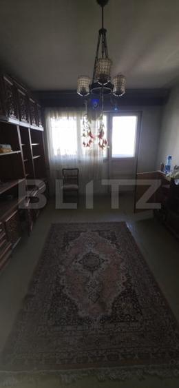 Apartament cu 3 camere decomandat în Andrei Mureșanu