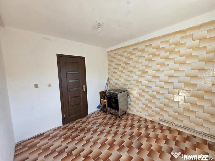 Apartament cu 2 camere decomandat în Sebastian