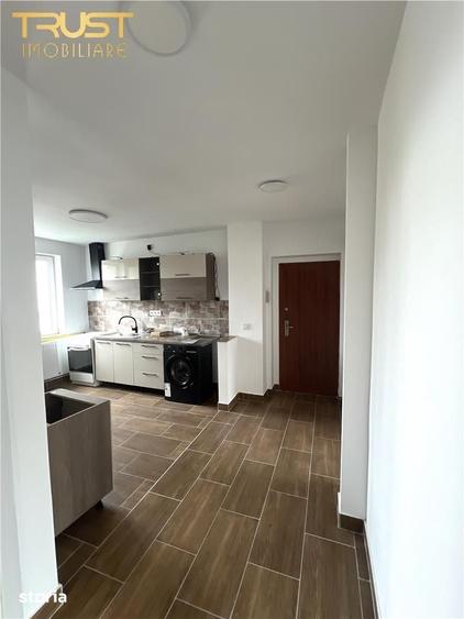Apartament cu 3 camere decomandat în Decebal