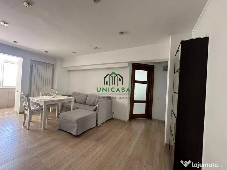 Apartament cu 3 camere decomandat în Ostroveni