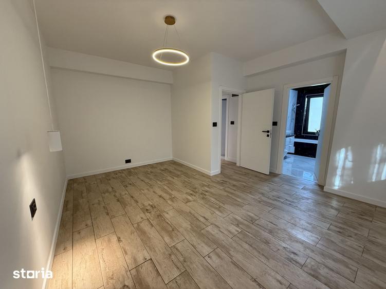 Casă cu 5 camere cu Teren 434 Mp în Afumați