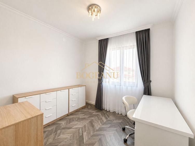 Duplex cu 5 camere cu Canalizare în Moșnița Nouă