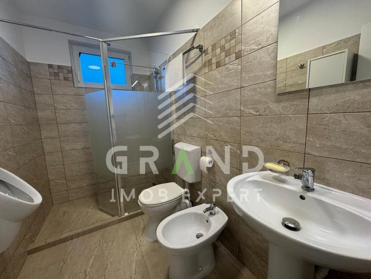 Casă individuală cu 4 camere cu Canalizare în Corușu