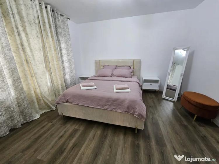 Casa, P+1, 240mp utili,teren 500 mp,piscina, jacuzzi, sauna, - 1