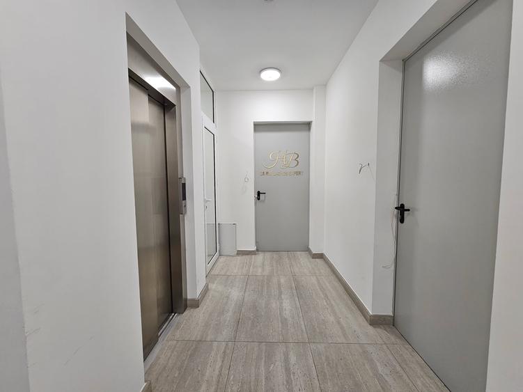 Spațiu comercial, de 664 mp, în Central