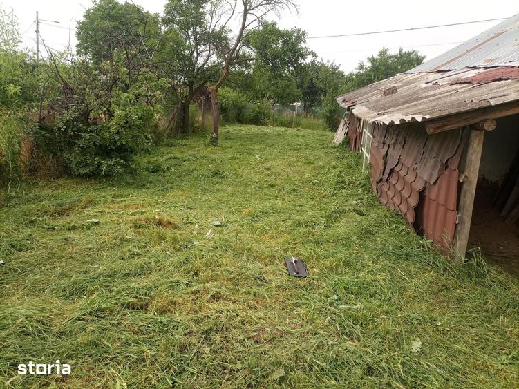Casă cu 2 camere cu Teren 250 Mp în Agafton