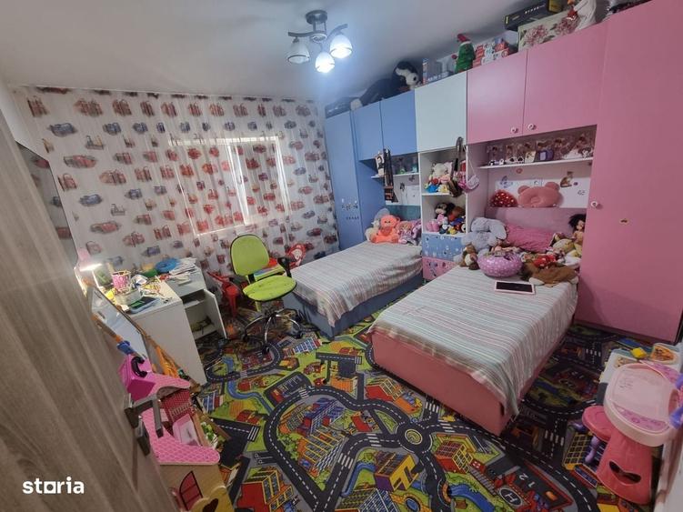 Apartament cu 3 camere decomandat în Ultracentral
