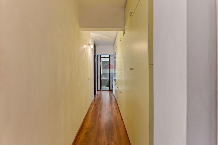 Apartament cu 3 camere decomandat, mobilat în Alfa