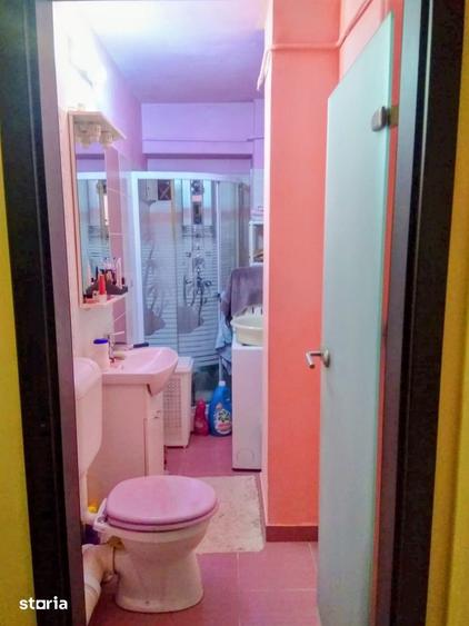 Apartament cu 3 camere decomandat în Dorobanților