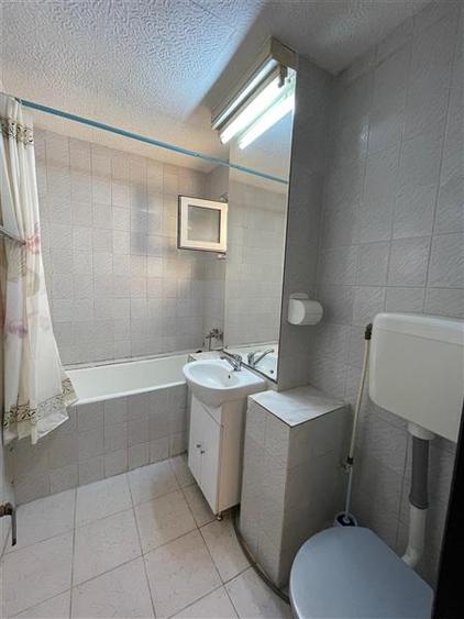 Apartament cu 2 camere semidecomandat în Pantelimon