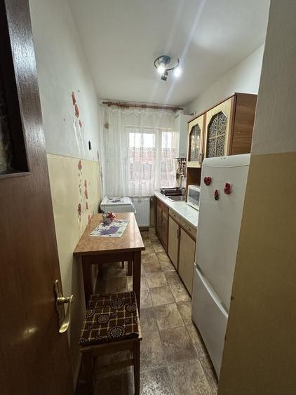 Apartament cu 2 camere nedecomandat în Govândari