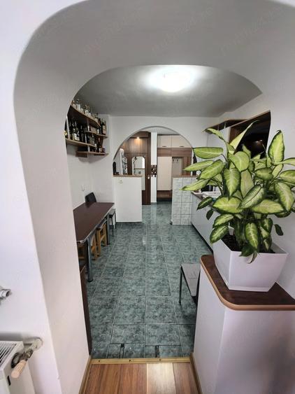 Apartament cu 2 camere decomandat în Alfa