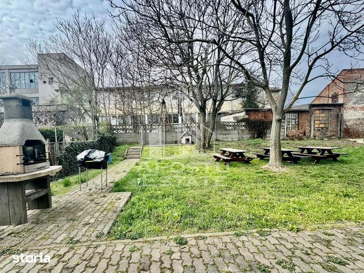 Casă cu 1 camere cu Teren 1500 Mp în Central