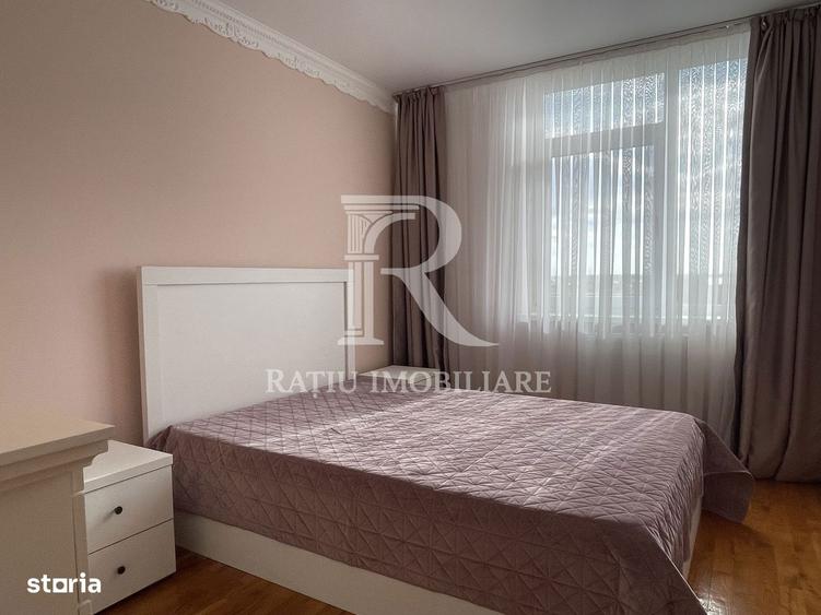 Apartament cu 3 camere decomandat în Nufărul