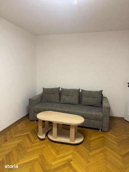 Apartament cu 2 camere, mobilat în Grivița — fotografia 1