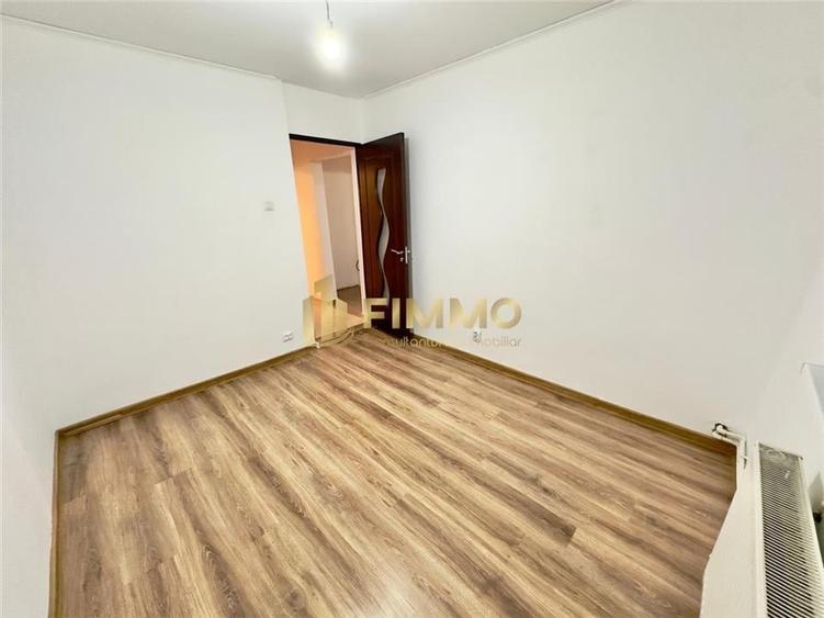 Apartament cu 4 camere decomandat în Obcini