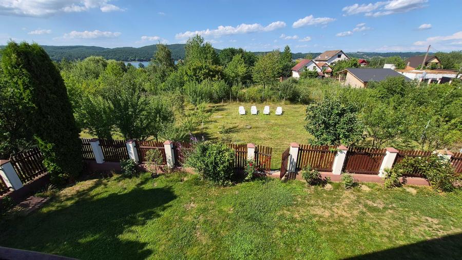 Casă cu 4 camere cu Teren 1000 Mp în Fârdea