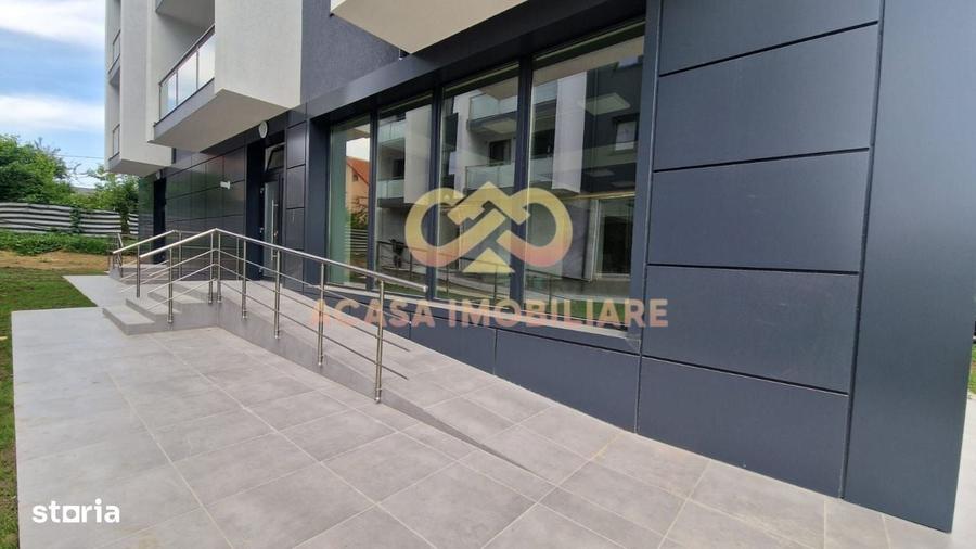 Spațiu comercial, de 277 mp, în Miroslava