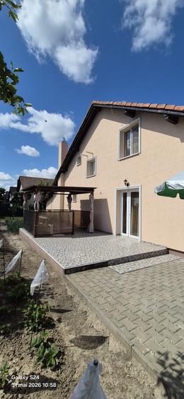 Casă cu 4 camere în Sânmihaiu German