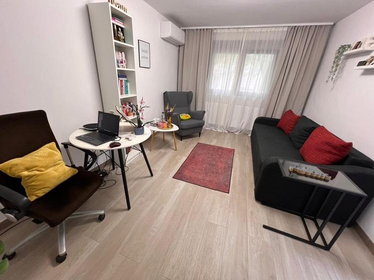 Apartament cu 2 camere decomandat în Floreasca