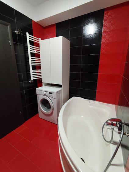 Apartament cu 2 camere decomandat în Roșu