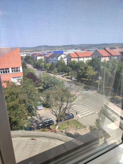 Garsonieră decomandată în Exterior Vest