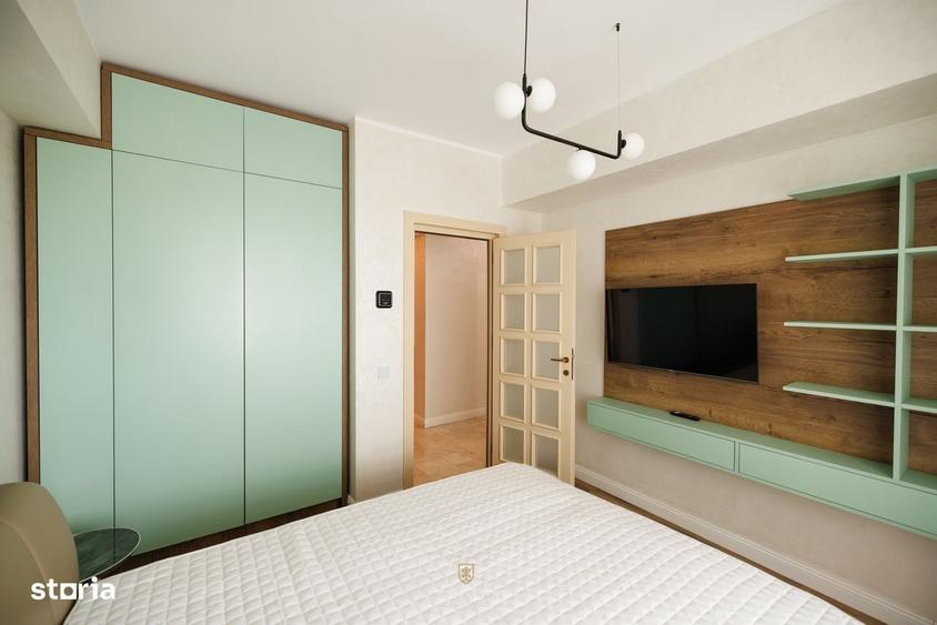 Apartament cu 3 camere decomandat în Breazu