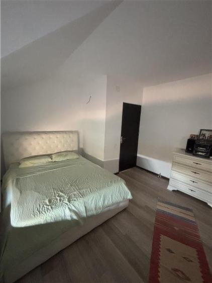 Duplex cu 4 camere cu Teren 361 Mp în Valu lui Traian
