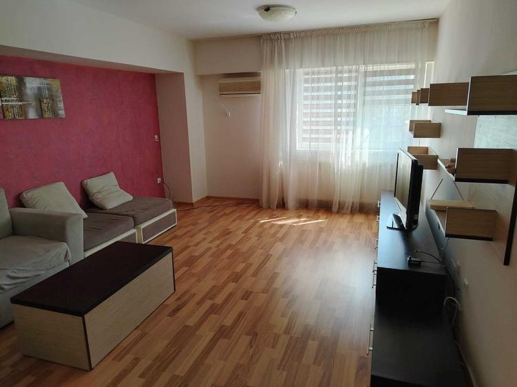 Apartament cu 2 camere decomandat în 9 Mai