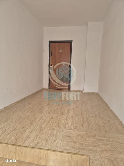 Spațiu comercial, de 400 mp, în Obor