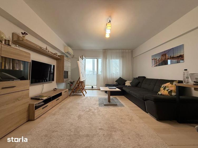 Apartament cu 3 camere, mobilat în Băneasa