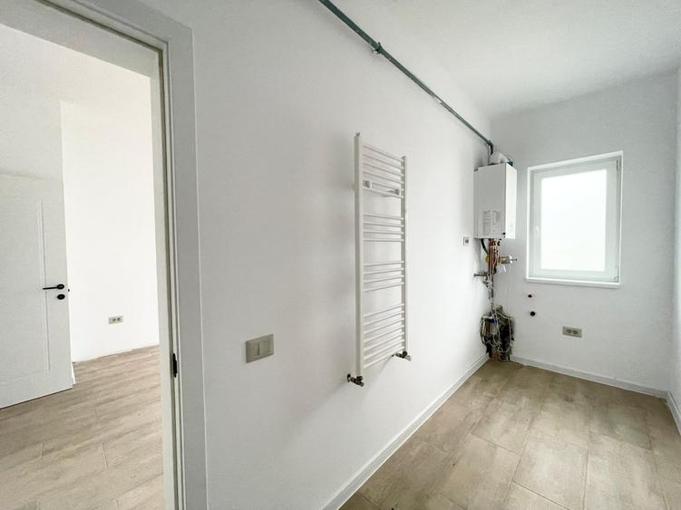 Duplex cu 4 camere cu Canalizare în Moșnița Veche