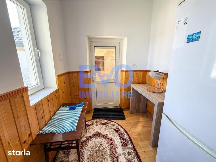 Casă cu 3 camere cu Teren 500 Mp în Sărărie