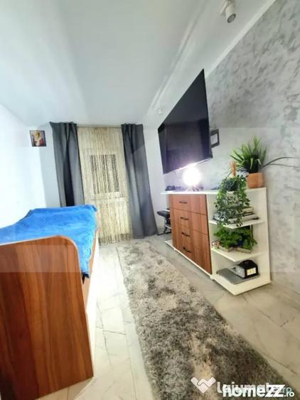 Casă cu 4 camere cu Teren 668 Mp în Central