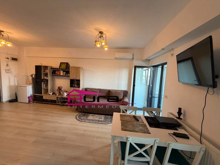 Apartament cu 2 camere decomandat în Peco