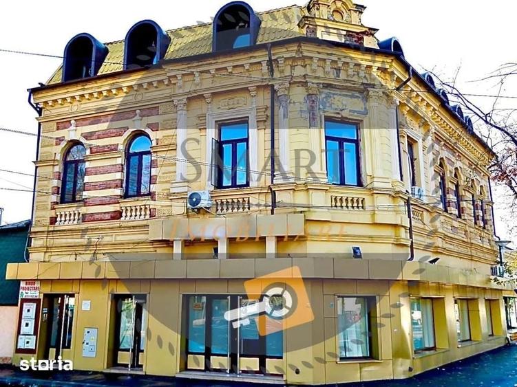 Birou, de 800 mp, în Ultracentral